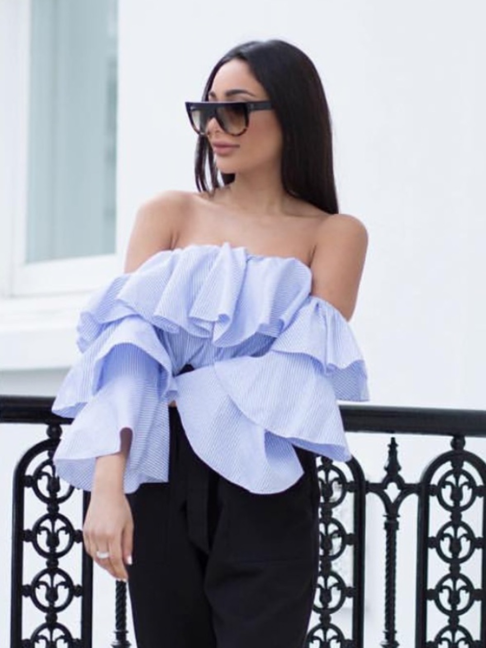 ❤️Blogger’s Favorite - Bardot ruffle top (stripe print)